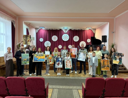 Weihnachtsgeschenk finden und zugleich Kriegswaisen helfen!